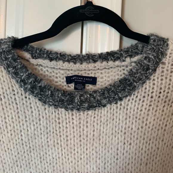 American Eagle striped sweater - Picture 2 of 4